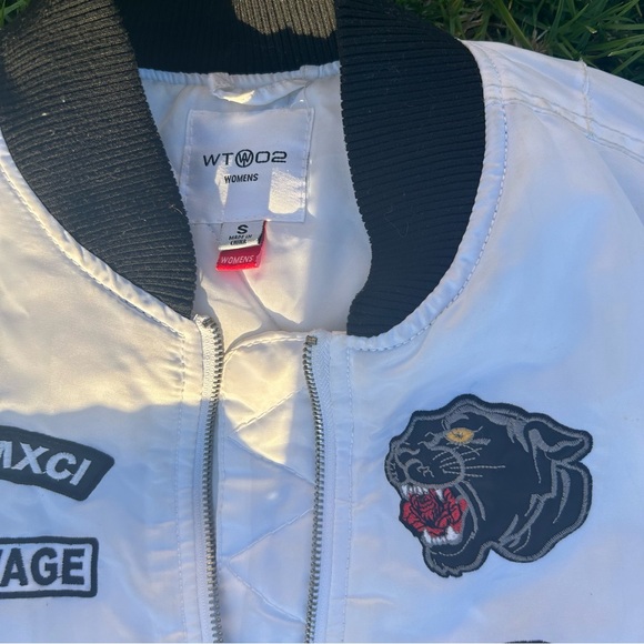 white with black trim bomber jacket - Picture 4 of 6